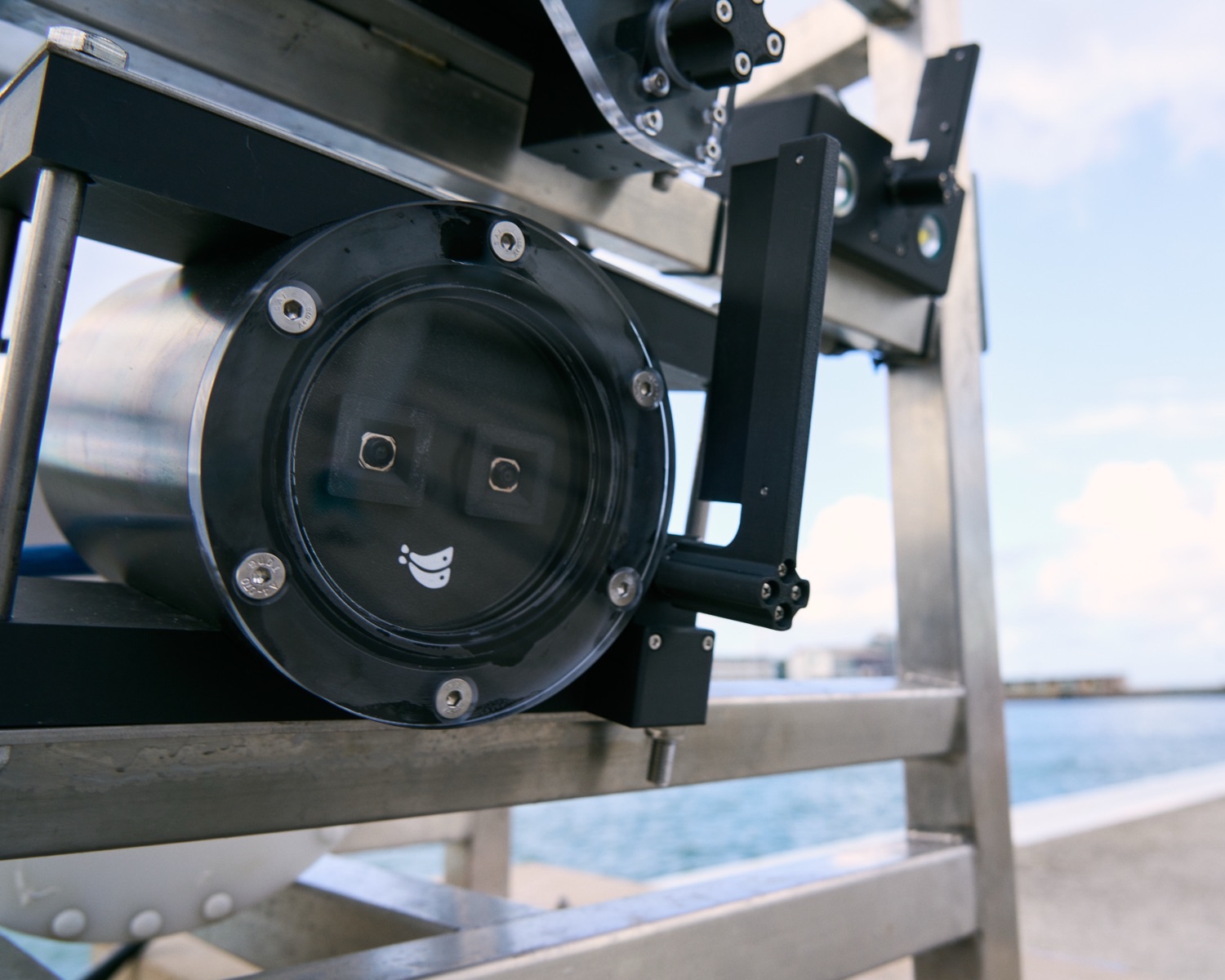 AnemoCam camera unit with two lenses, on a lander